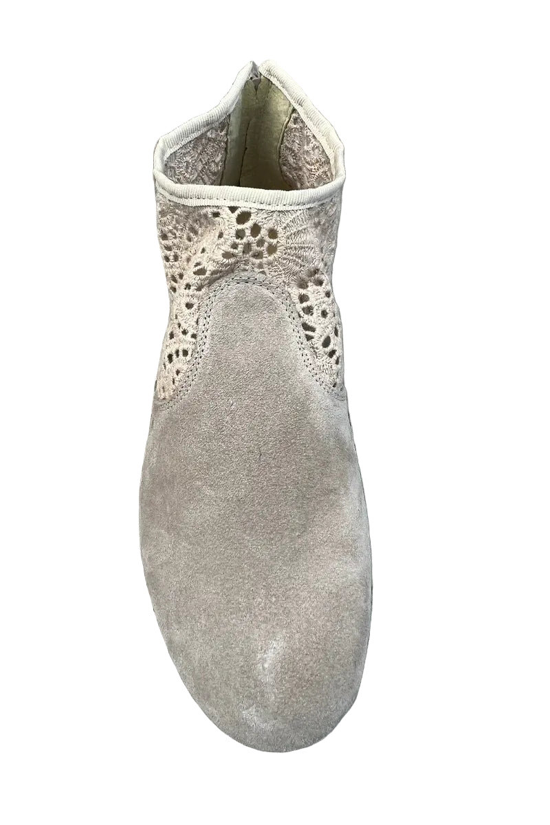 FINAL SALE Torri Zzaoui Dance Bootie - Lace Beige