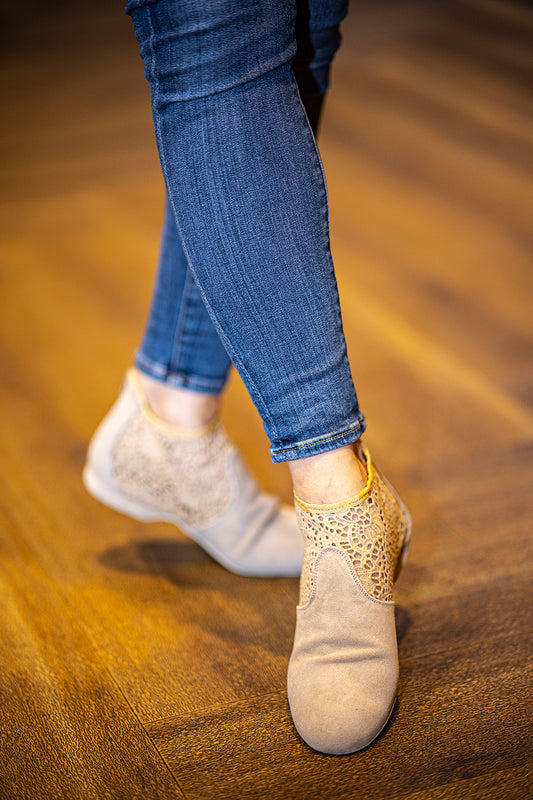 FINAL SALE Torri Zzaoui Dance Bootie - Lace Beige